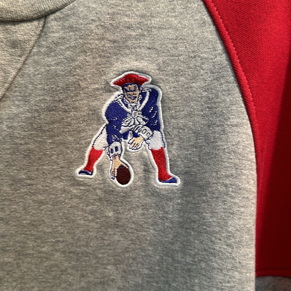 Patriots sweatshirt - Picture 3 of 5